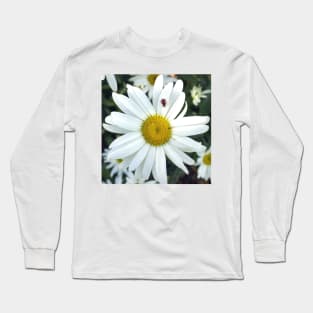 White Daisy Flower and Ladybug Long Sleeve T-Shirt